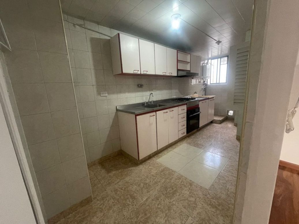 Apartamento en arriendo en Mónaco, Bogotá · foto 6 de 17
