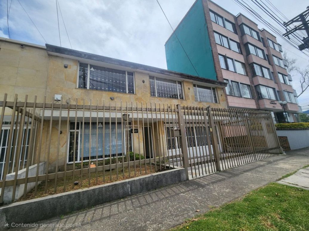 CASA EN ARRIENDO en El Salitre