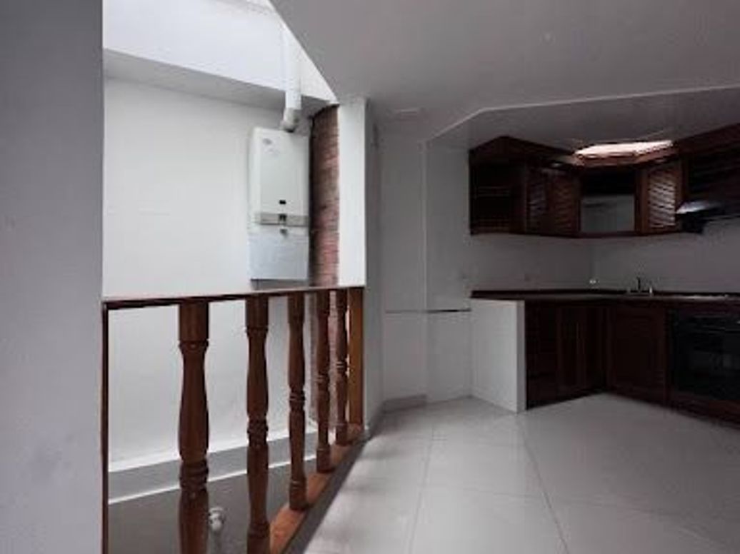 Casa de 3 alcobas en venta en Santa Bibiana, Bogotá, 116 m² · foto 4 de 17