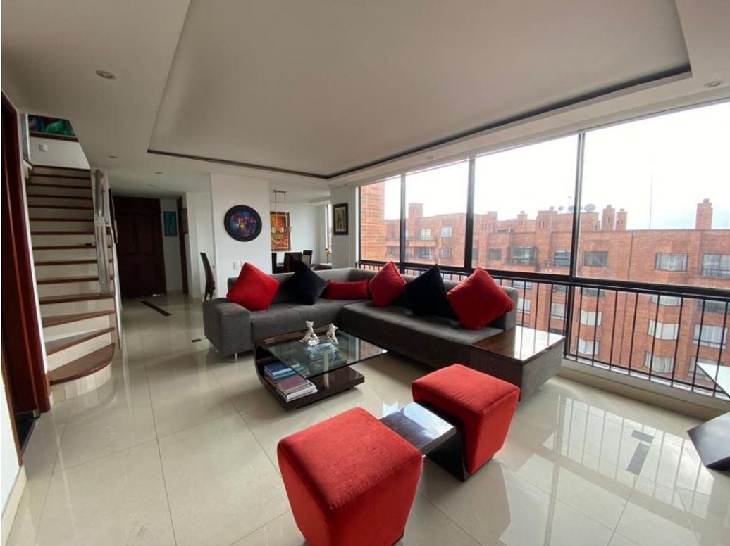 Apartamento de 3 alcobas en venta en Ciudad Salitre Occidental, Bogotá, 147 m² · foto 2 de 18