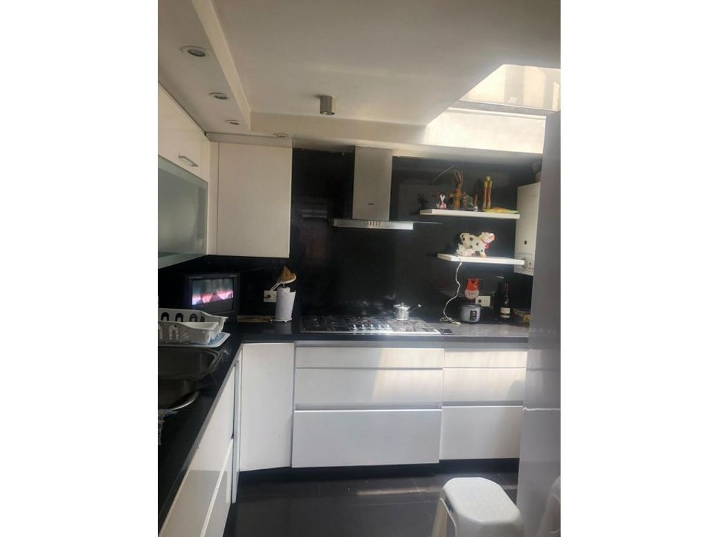 Apartamento de 3 alcobas en venta en Ciudad Salitre Occidental, Bogotá, 147 m² · foto 16 de 18