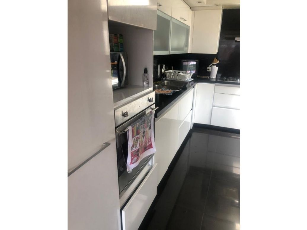 Apartamento de 3 alcobas en venta en Ciudad Salitre Occidental, Bogotá, 147 m² · foto 17 de 18