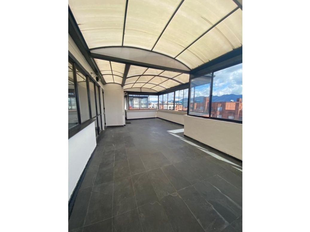 Apartamento de 3 alcobas en venta en Ciudad Salitre Occidental, Bogotá, 147 m² · foto 18 de 18