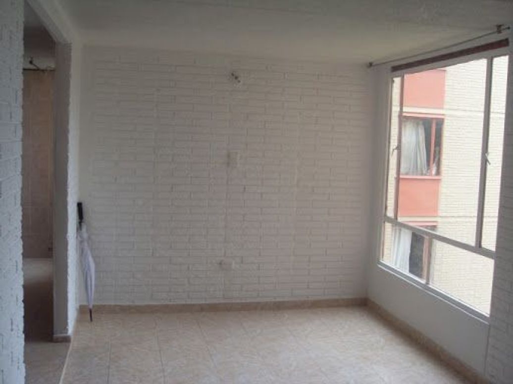 Apartamento de 3 alcobas en venta en Nueva Tibabuyes, Bogotá, 54 m² · foto 3 de 18