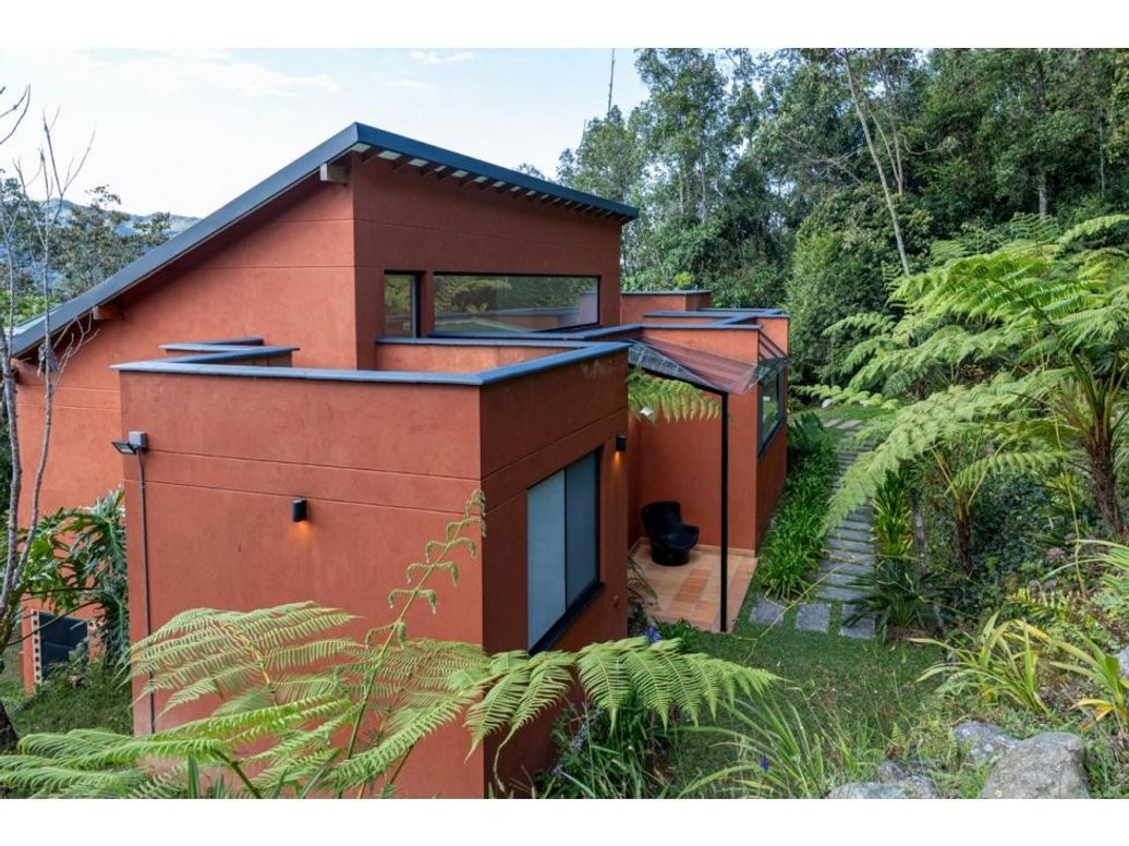 Casa Finca En Arriendo Sector El Retiro en Rionegro