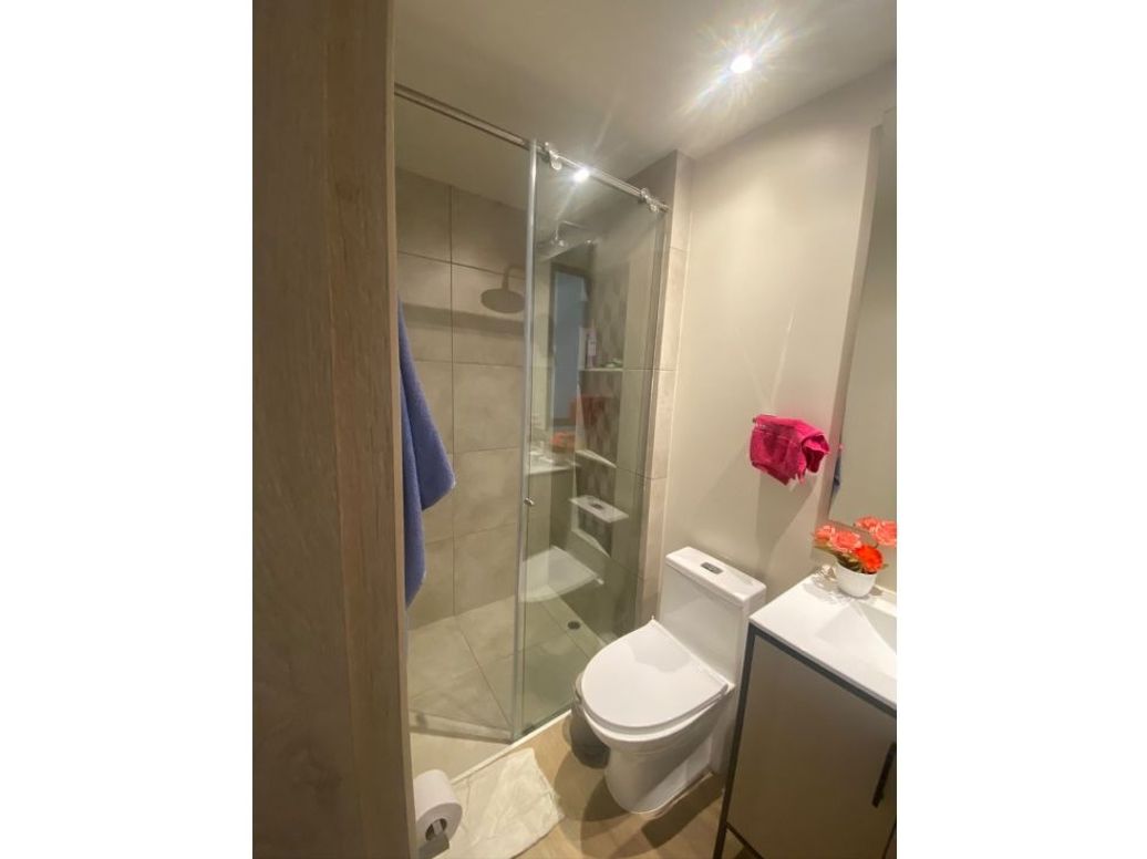 Apartamento de 2 alcobas en venta en Pasadena, Bogotá, 81 m² · foto 16 de 20