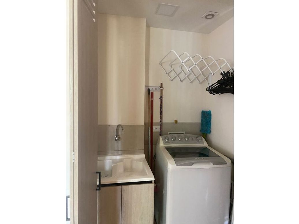 Apartamento de 2 alcobas en venta en Pasadena, Bogotá, 81 m² · foto 9 de 20