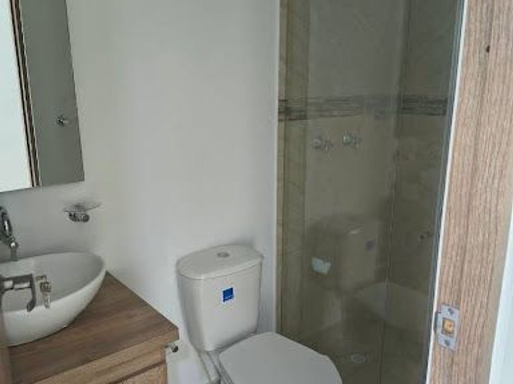 Apartamento de 2 alcobas en venta en Libertador, Bogotá, 49 m² · foto 10 de 13
