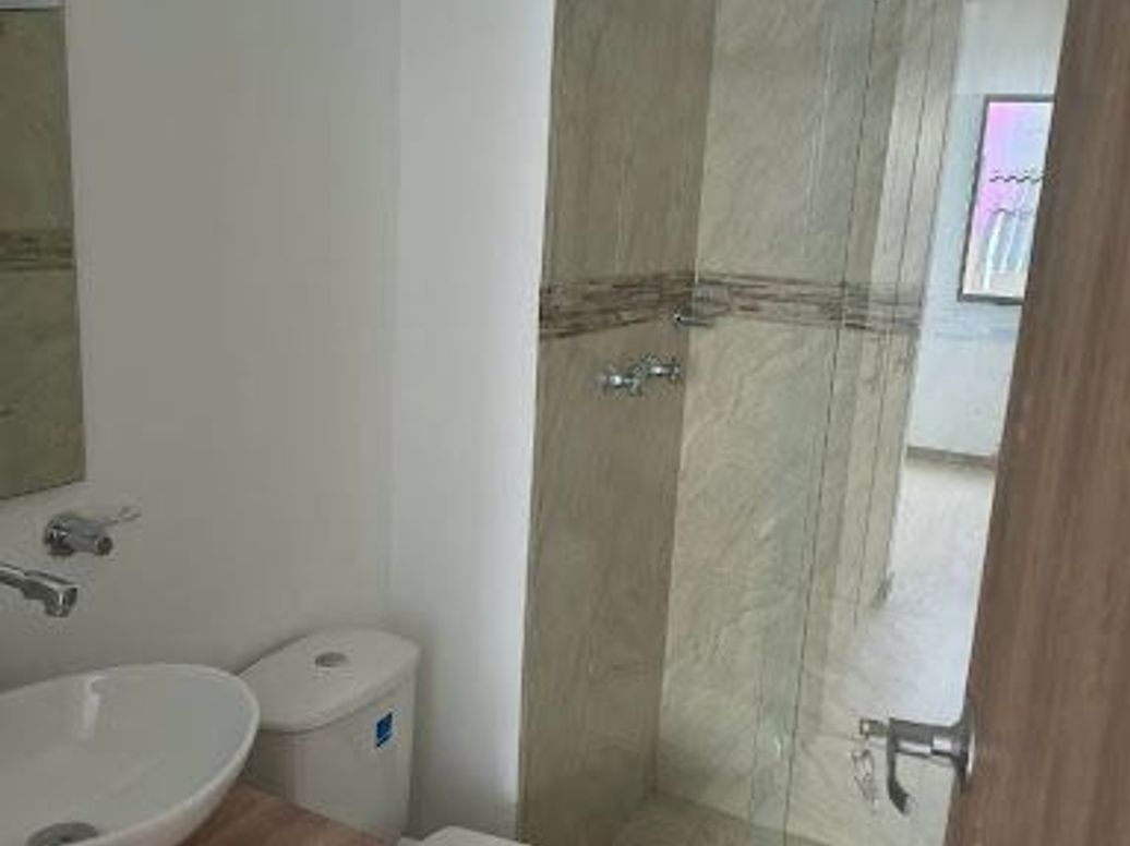 Apartamento de 2 alcobas en venta en Libertador, Bogotá, 49 m² · foto 8 de 13