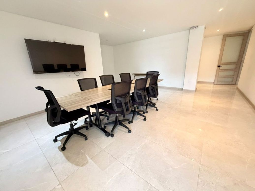 Apartamento de 2 alcobas en venta en San Patricio, Bogotá, 81 m² · foto 3 de 15