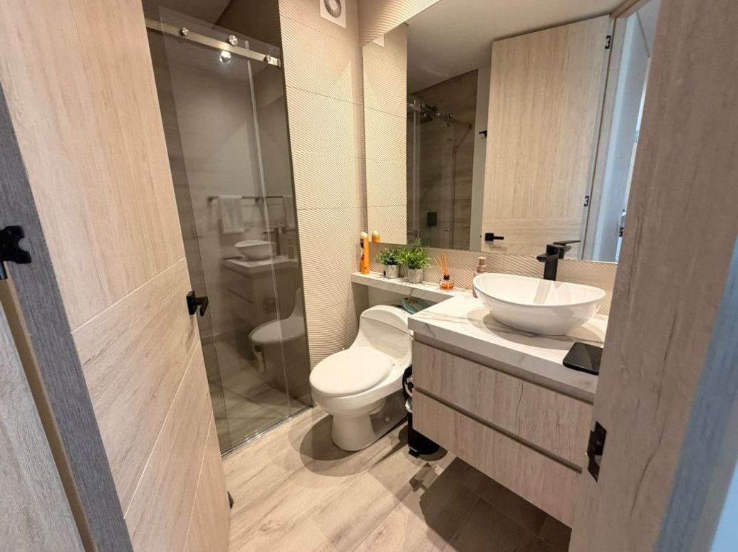 Apartamento de 2 alcobas en venta en San Patricio, Bogotá, 81 m² · foto 10 de 15