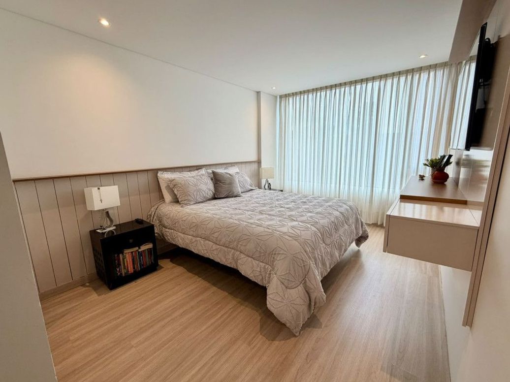 Apartamento de 2 alcobas en venta en San Patricio, Bogotá, 81 m² · foto 13 de 15