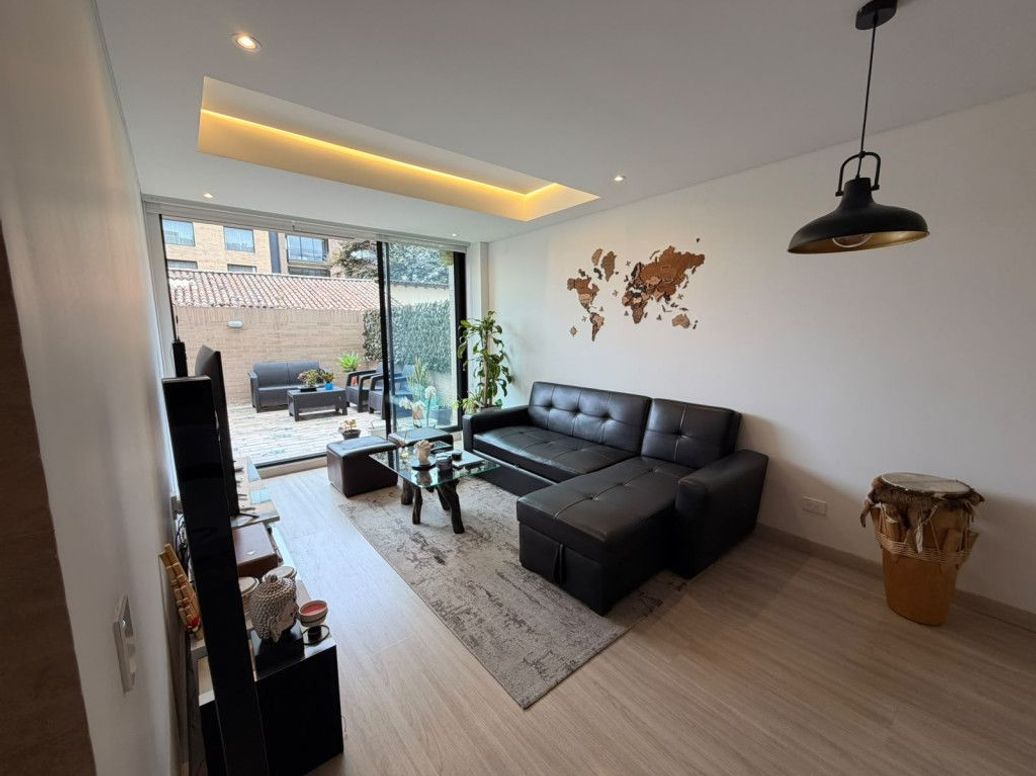 Apartamento de 2 alcobas en venta en San Patricio, Bogotá, 81 m² · foto 8 de 15