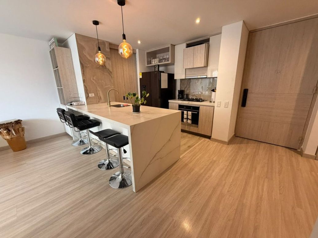 Apartamento de 2 alcobas en venta en San Patricio, Bogotá, 81 m² · foto 5 de 15