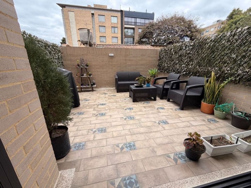 Apartamento de 2 alcobas en venta en San Patricio, Bogotá, 81 m² · foto 9 de 15