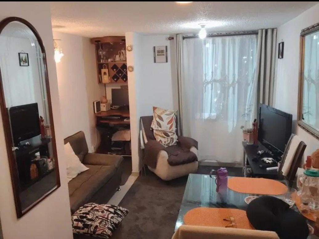 Apartamento de 2 alcobas en venta en El Vergel Occidental, Bogotá, 47 m² · foto 2 de 10