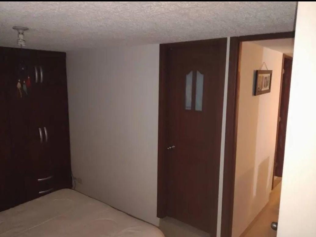 Apartamento de 2 alcobas en venta en El Vergel Occidental, Bogotá, 47 m² · foto 4 de 10