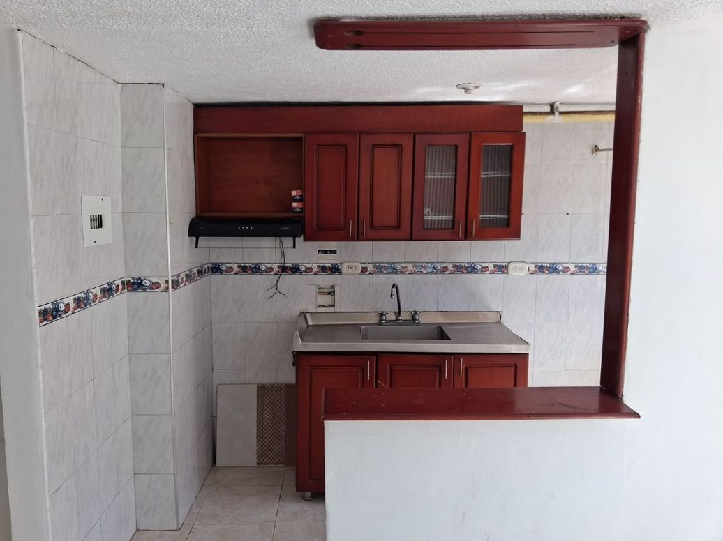 Apartamento de 2 alcobas en venta en Osorio Diez, Bogotá, 45 m² · foto 2 de 8