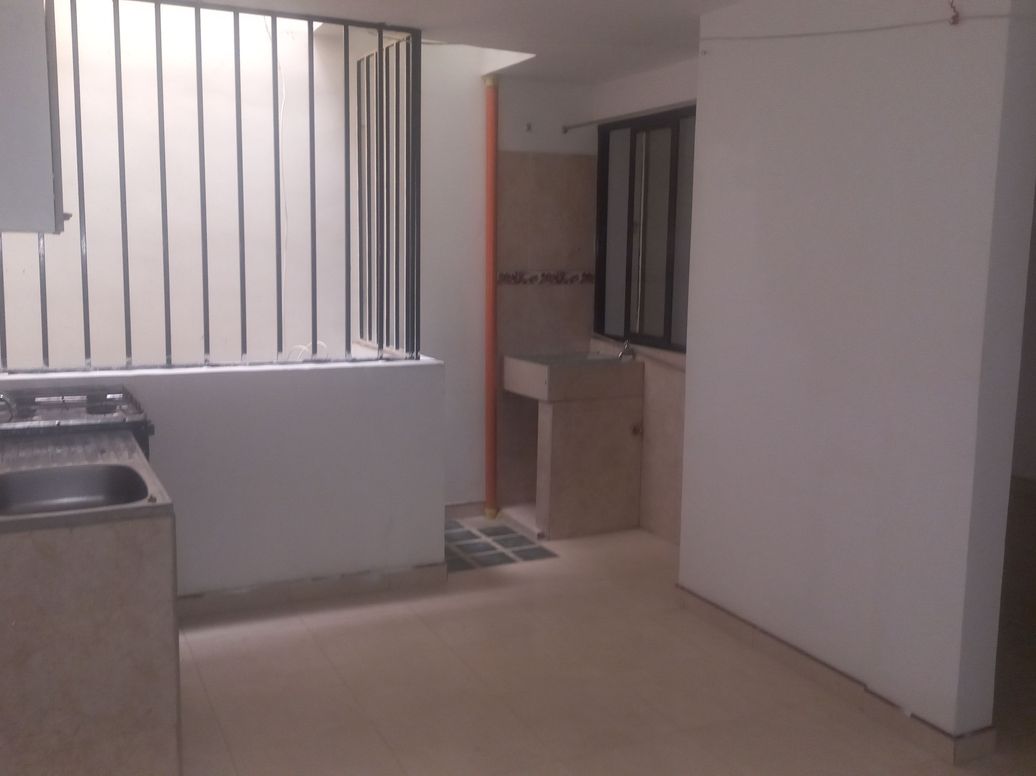 Apartamento de 2 alcobas en arriendo en Villa Teresita, Bogotá, 34 m² · foto 15 de 17