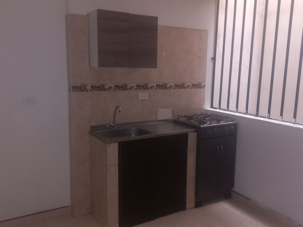 Apartamento de 2 alcobas en arriendo en Villa Teresita, Bogotá, 34 m² · foto 14 de 17