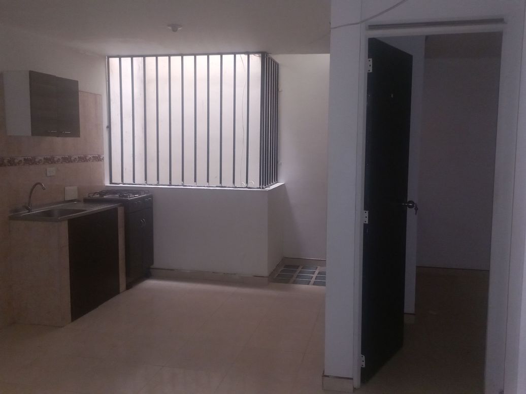 Apartamento de 2 alcobas en arriendo en Villa Teresita, Bogotá, 34 m² · foto 17 de 17