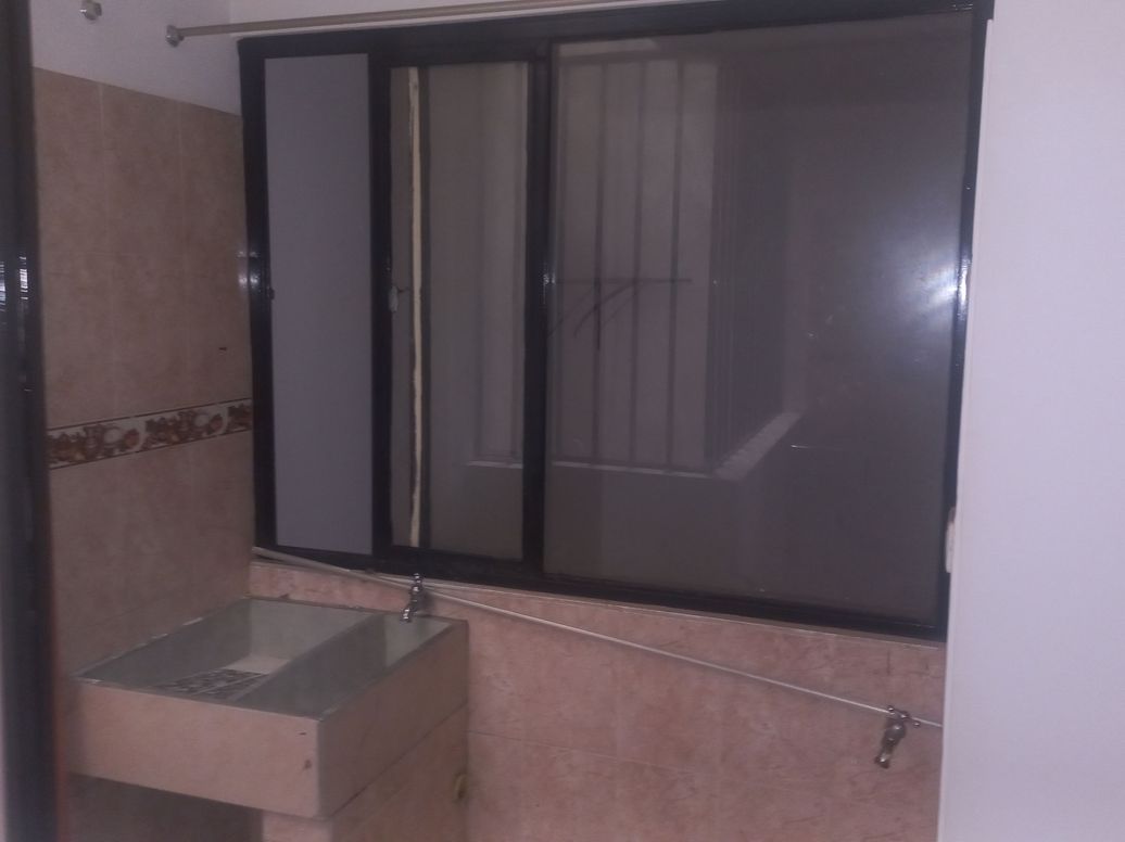 Apartamento de 2 alcobas en arriendo en Villa Teresita, Bogotá, 34 m² · foto 9 de 17