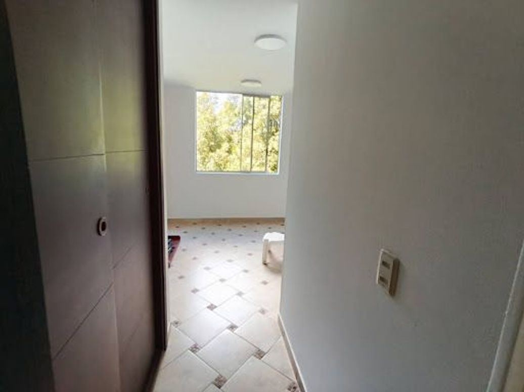Apartamento de 4 alcobas en venta en Ub. El Cortijo, Bogotá, 66 m² · foto 6 de 20