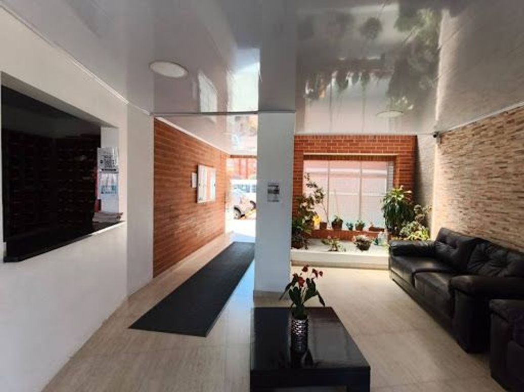 Apartamento de 4 alcobas en venta en Ub. El Cortijo, Bogotá, 66 m² · foto 2 de 20