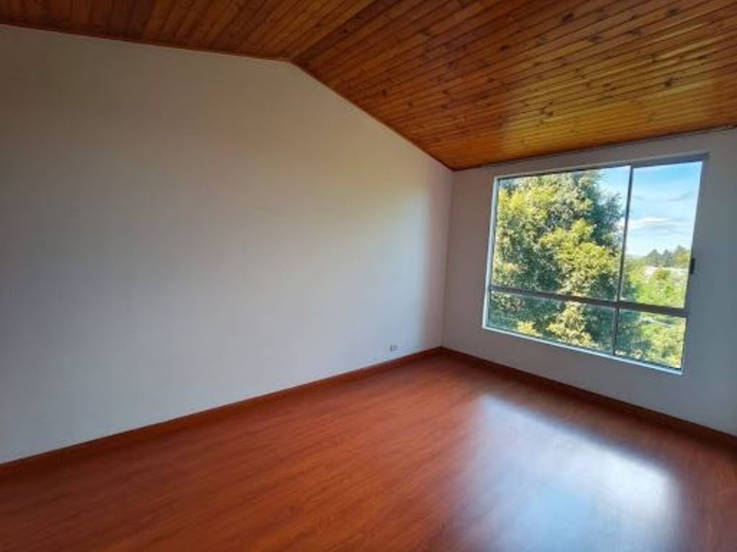 Apartamento de 4 alcobas en venta en Ub. El Cortijo, Bogotá, 66 m² · foto 12 de 20