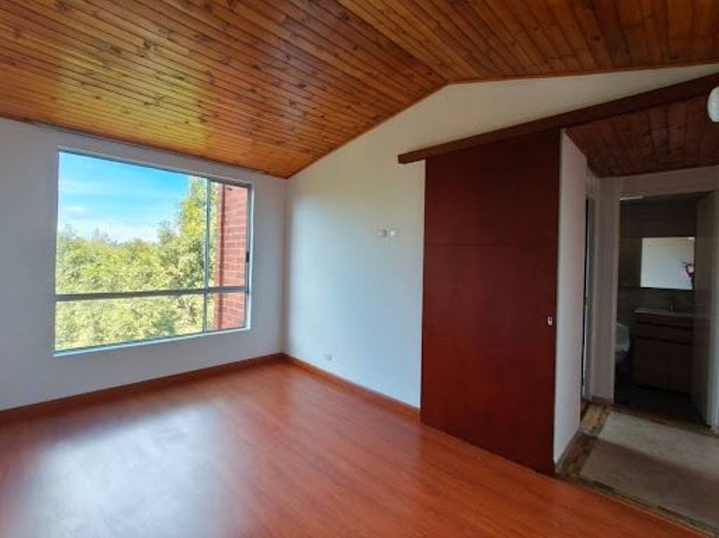 Apartamento de 4 alcobas en venta en Ub. El Cortijo, Bogotá, 66 m² · foto 18 de 20