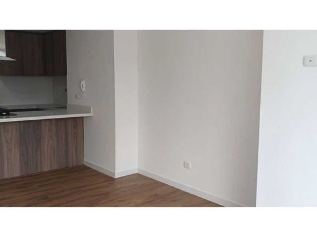 Apartamento de 3 alcobas en venta en San Jose De Usaquen, Bogotá, 80 m² · foto 4 de 20
