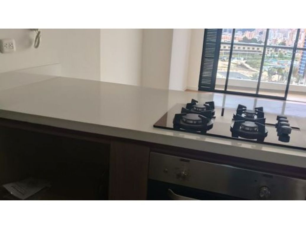 Apartamento de 3 alcobas en venta en San Jose De Usaquen, Bogotá, 80 m² · foto 3 de 20