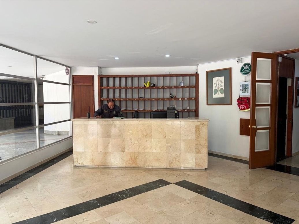 Apartamento de 3 alcobas en venta en Chicó Norte, Bogotá, 95 m² · foto 2 de 20