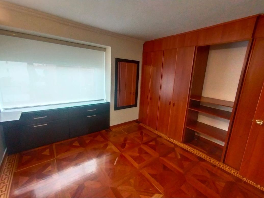 Apartamento de 3 alcobas en venta en Chicó Norte, Bogotá, 95 m² · foto 10 de 20