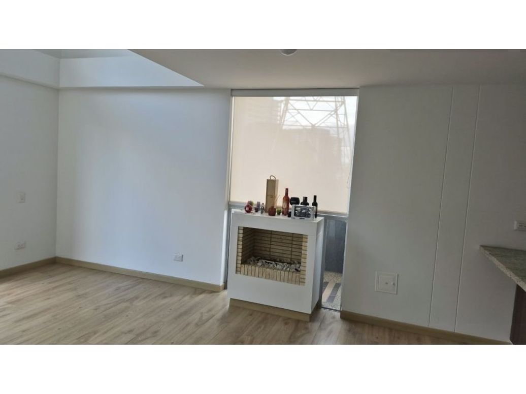 Apartamento de 3 alcobas en venta en La Felicidad, Bogotá, 140 m² · foto 13 de 20