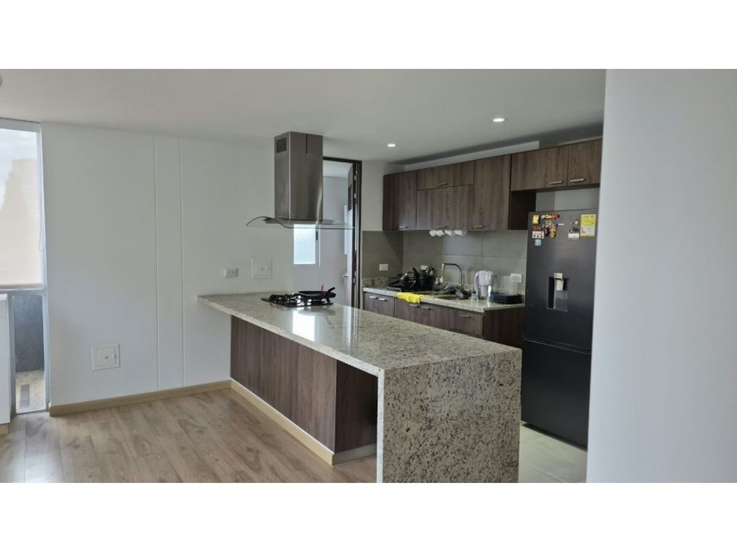 Apartamento de 3 alcobas en venta en La Felicidad, Bogotá, 140 m² · foto 6 de 20