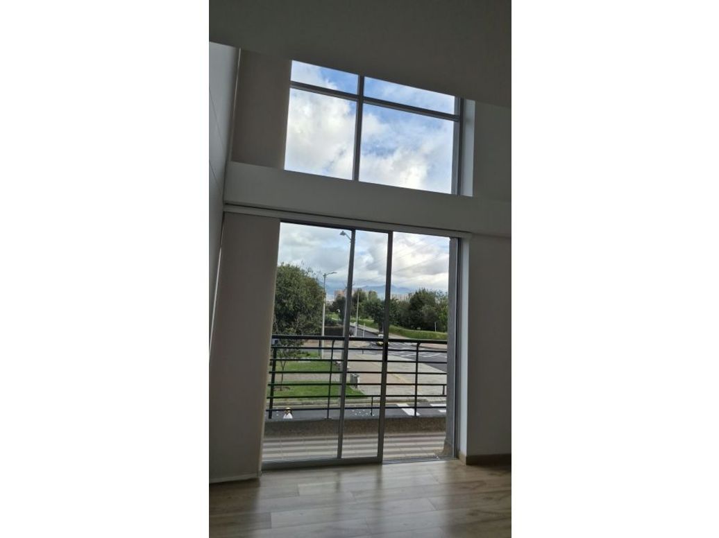 Apartamento de 3 alcobas en venta en La Felicidad, Bogotá, 140 m² · foto 10 de 20