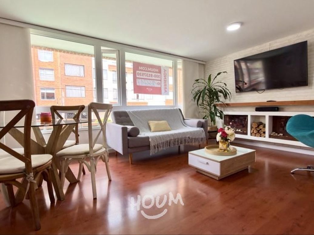 Casa en La Victoria Norte. 2 habitaciones. 67 M2 en Victoria Norte