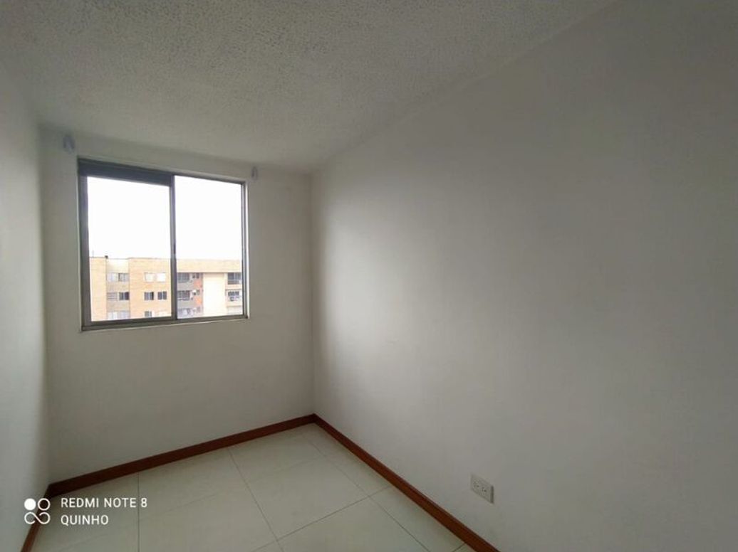 Apartamento de 3 alcobas en venta en Florencia, Bogotá, 45 m² · foto 13 de 18