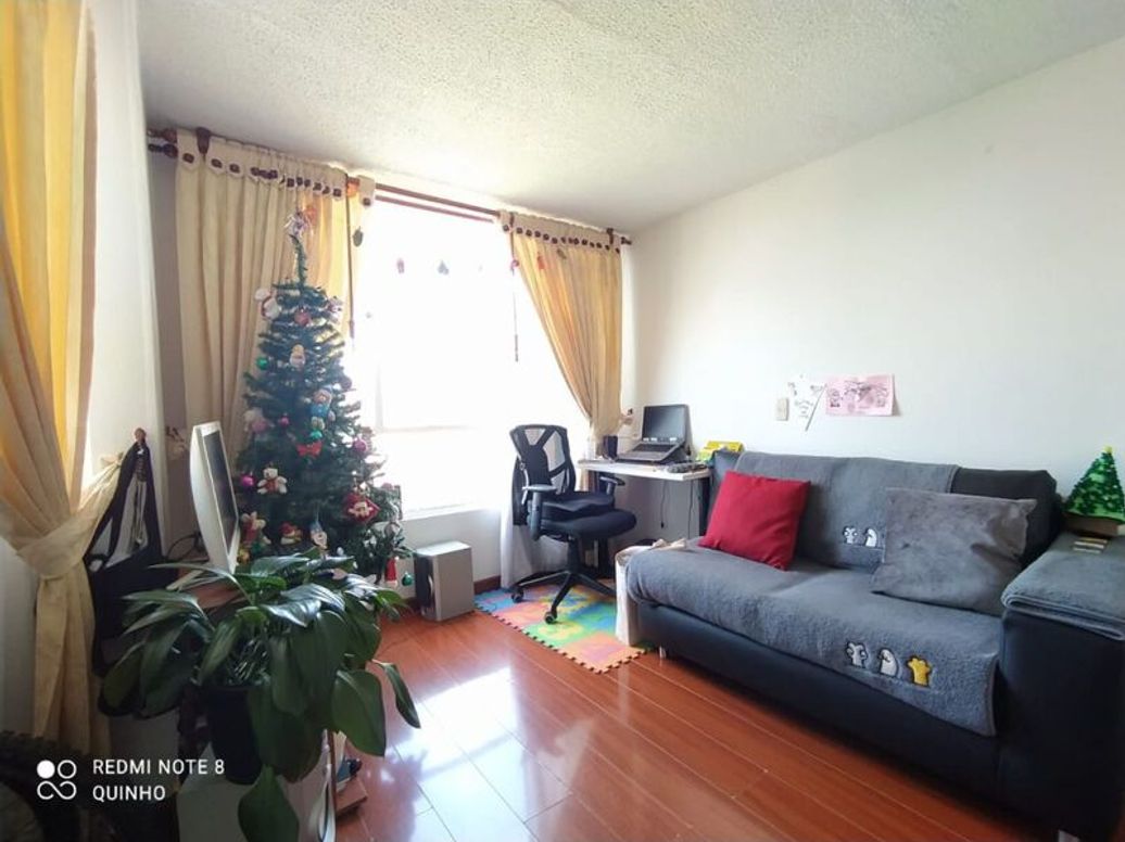 Apartamento de 3 alcobas en venta en El Rolin, Bogotá, 50 m² · foto 2 de 15
