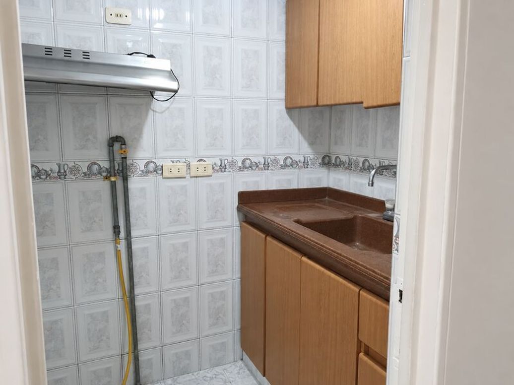 Casa de 5 alcobas en venta en Santa Barbara Oriental, Bogotá, 247 m² · foto 10 de 11