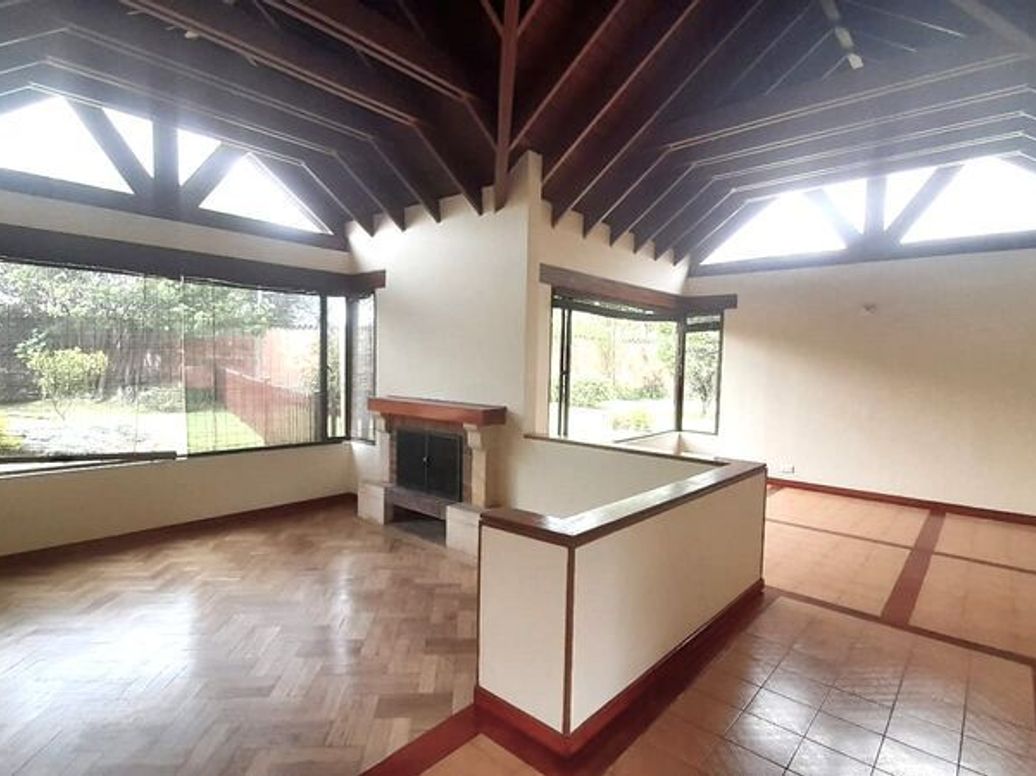 Casa de 3 alcobas en arriendo en Casa Blanca, Bogotá, 189 m² · foto 9 de 20
