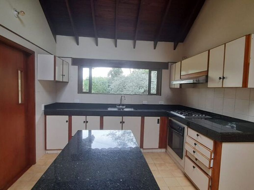 Casa de 3 alcobas en arriendo en Casa Blanca, Bogotá, 189 m² · foto 13 de 20