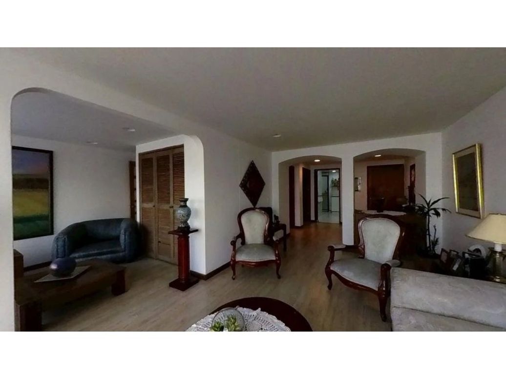 Apartamento de 3 alcobas en venta en Chapinero, Bogotá, 116 m² · foto 4 de 10