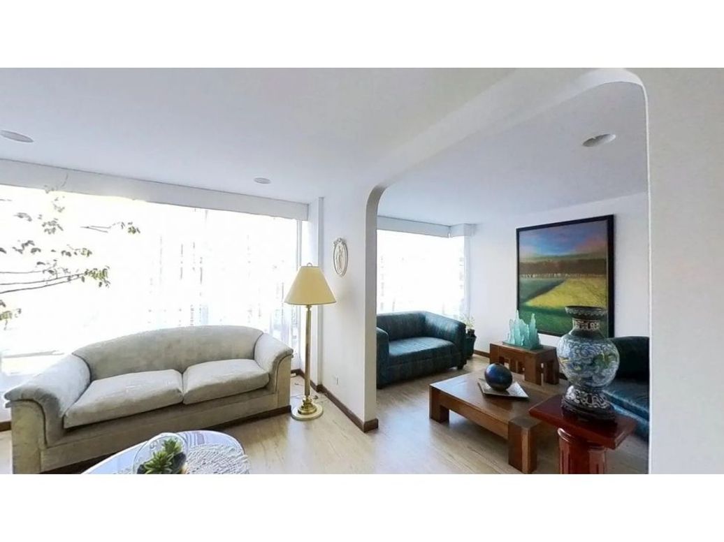 Apartamento de 3 alcobas en venta en Chapinero, Bogotá, 116 m² · foto 3 de 10