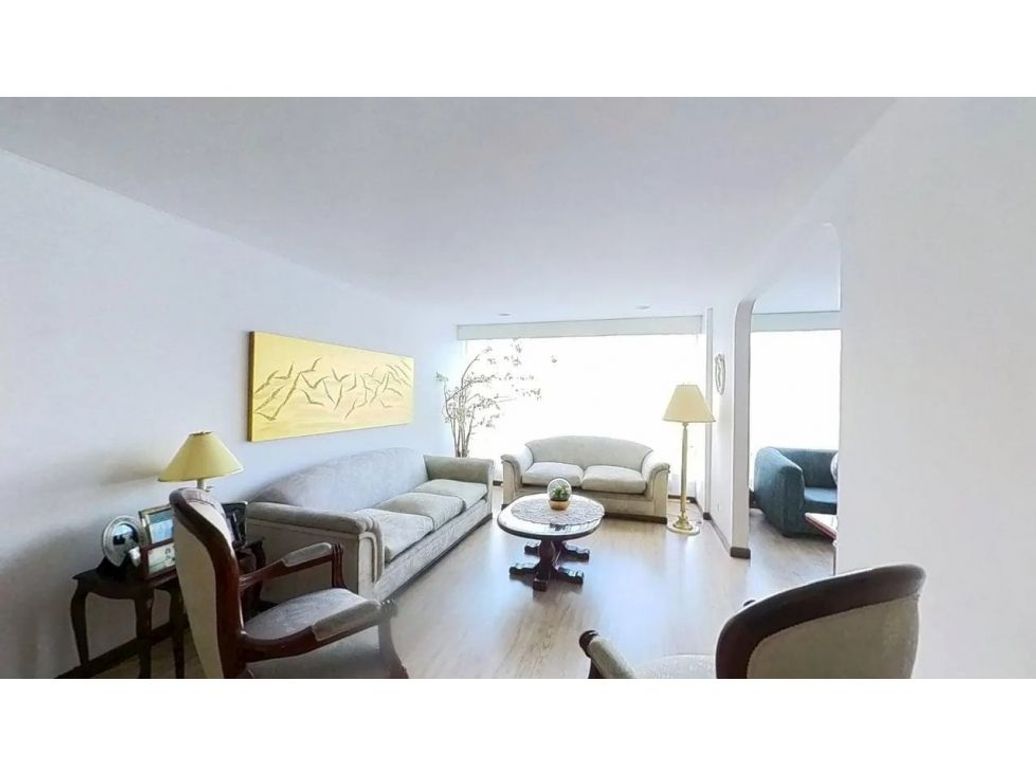 Apartamento de 3 alcobas en venta en Chapinero, Bogotá, 116 m² · foto 2 de 10