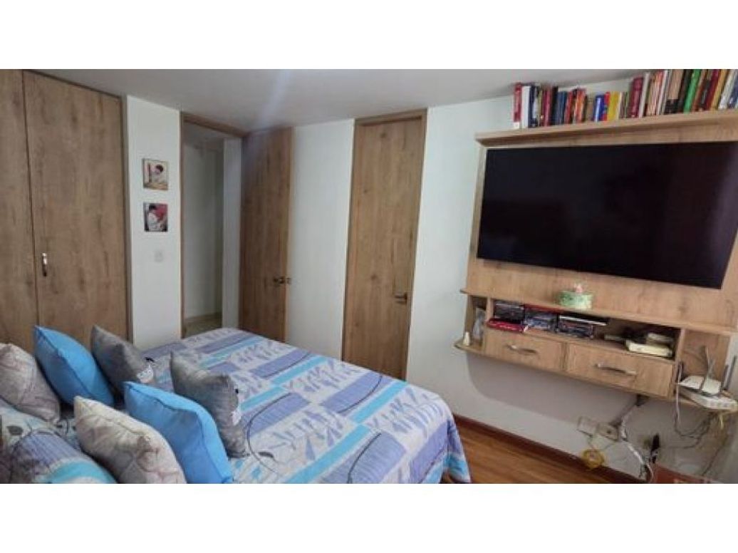 Apartamento de 2 alcobas en venta en Las Orquideas, Bogotá, 68 m² · foto 7 de 16