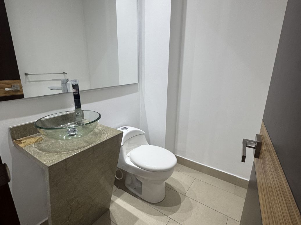 Apartamento de 1 alcoba en arriendo en Ub. Bosques, Bogotá, 60 m² · foto 11 de 18