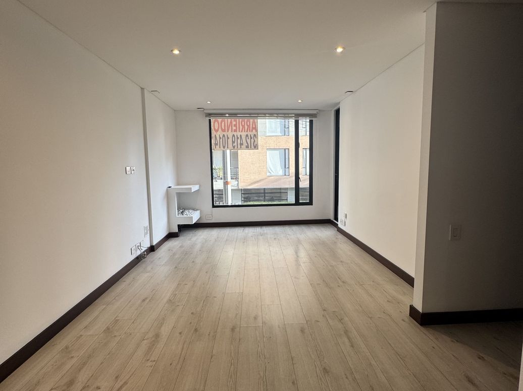 Apartamento de 1 alcoba en arriendo en Ub. Bosques, Bogotá, 60 m² · foto 7 de 18