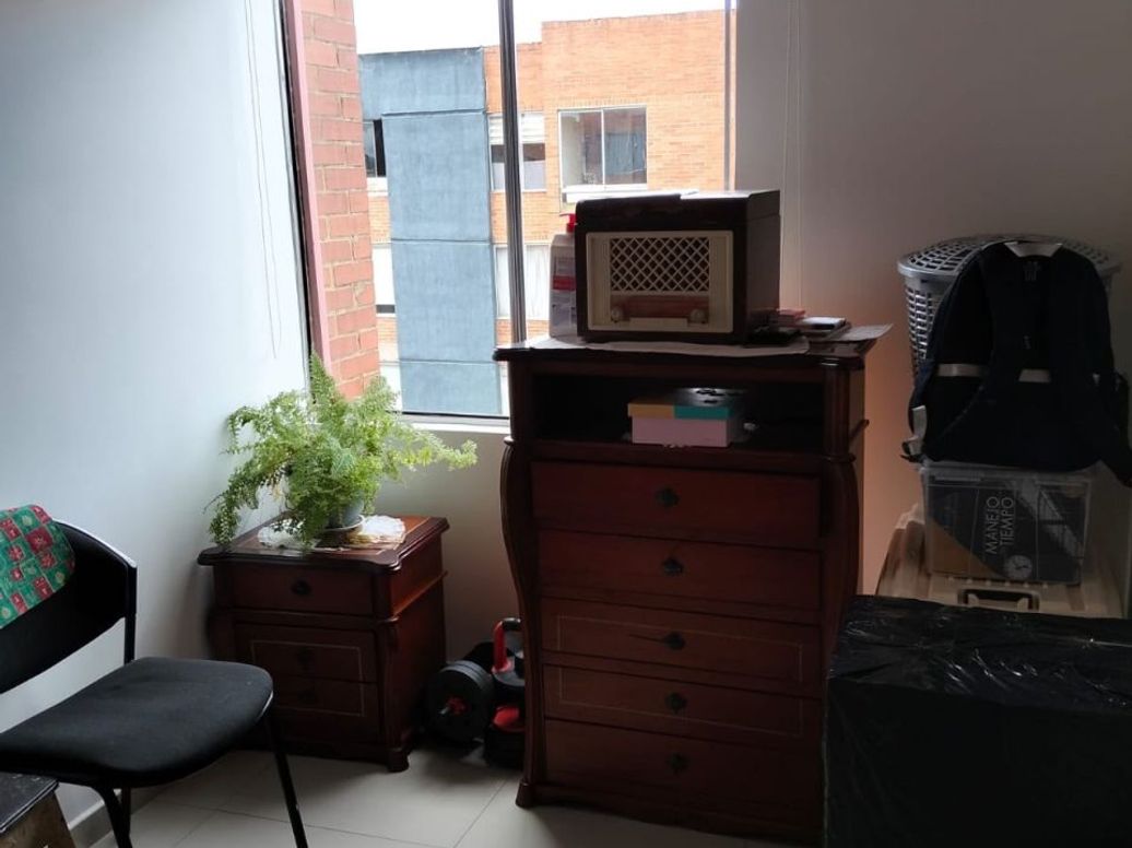 Apartamento de 3 alcobas en venta en Ub. Castilla Real, Bogotá, 51 m² · foto 13 de 14